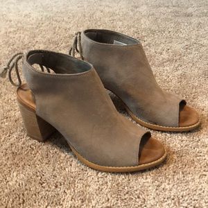 Tom’s Elba Booties